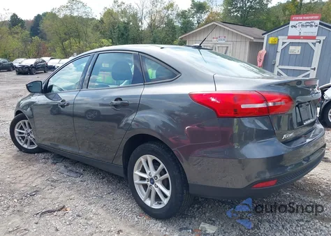 2015 Ford Focus Se z USA, uszkodzony, nr VIN 1FADP3F26FL274162